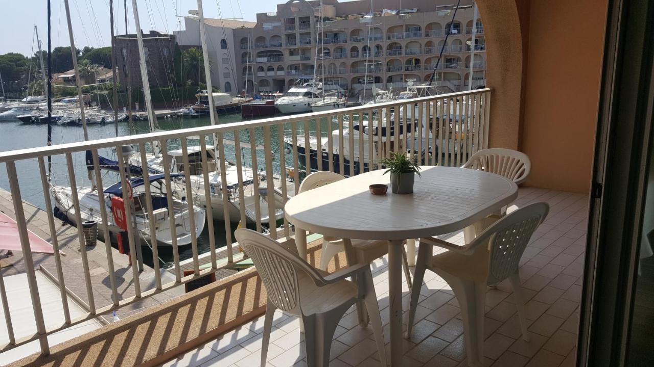 Port La Gavine Appartement Hyères