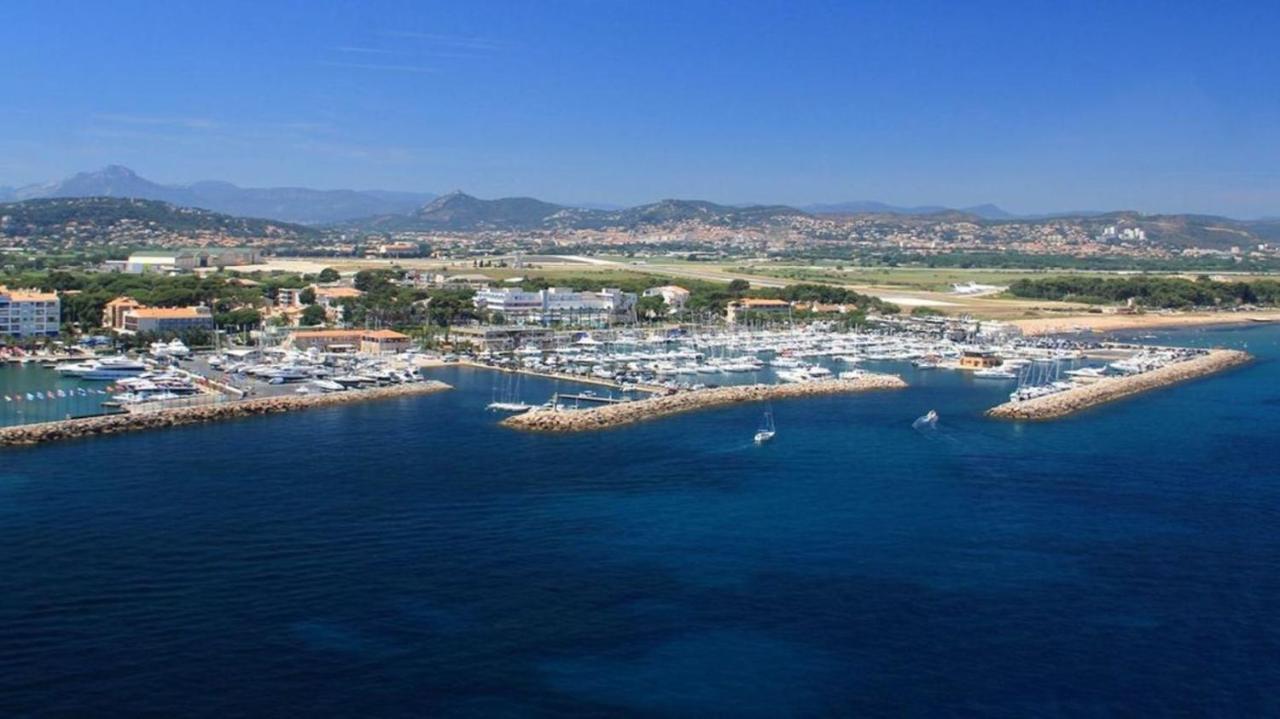 Port La Gavine Appartement Hyères